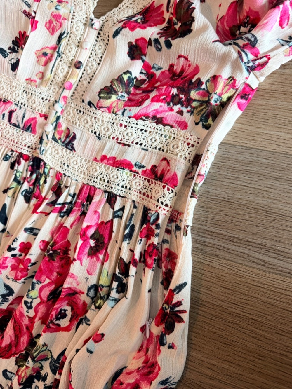 Floral Lace Mini Dress NWT Pink Cream Open Back Long Sleeve Boho Size Small NEW! - Picture 9 of 14